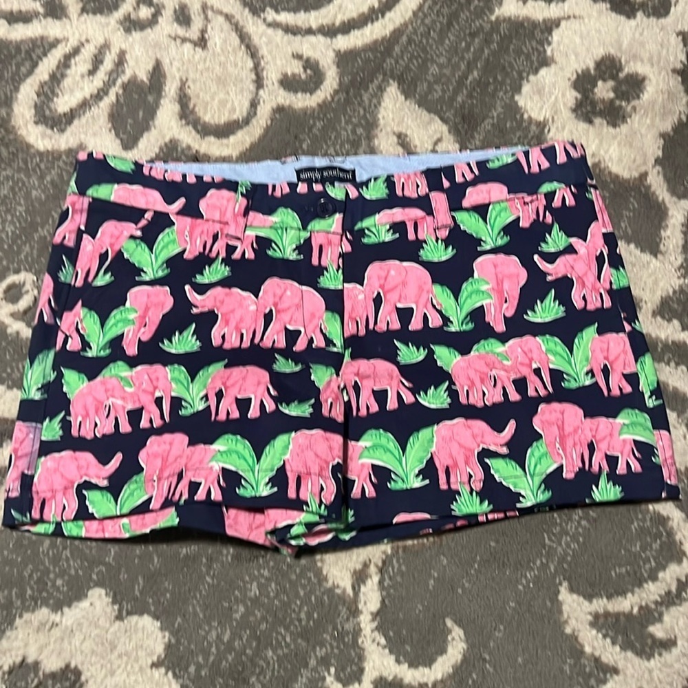 Simply southern shorts. NWOT size 6 navy pink elephants flat front. Has pockets